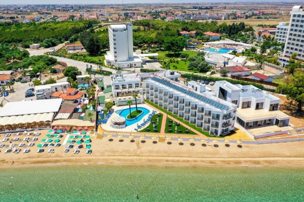 Mimoza Beachfront Hotel & Restaurant Фамагуста Екстер'єр фото